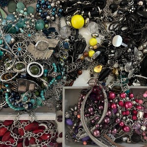 Lot De Bijoux Vintage – Collection – Occasion