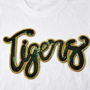 Aangepaste paillettenpatch – geborduurd logo opstrijkjack appliqué – Team Event glitter