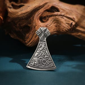 Viking forged axe pendant, Ancient Amulet, Viking Axe Pendant, Handmade Nordic Axe Necklace, Celtic Knot Jewelry, Gift for Him