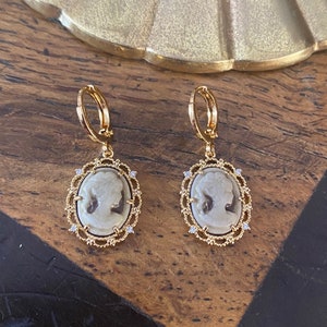 Brown Lady Cameo Earrings