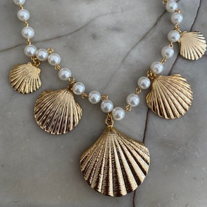 Gold Shell & Pearl Necklace