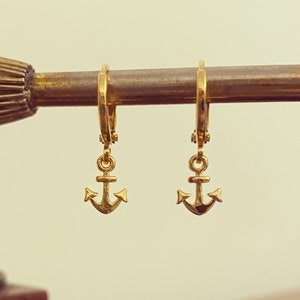 Tiny Anchor Huggie Hoop Earrings