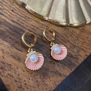 Pink Shell & Pearl Huggie Hoop Earrings