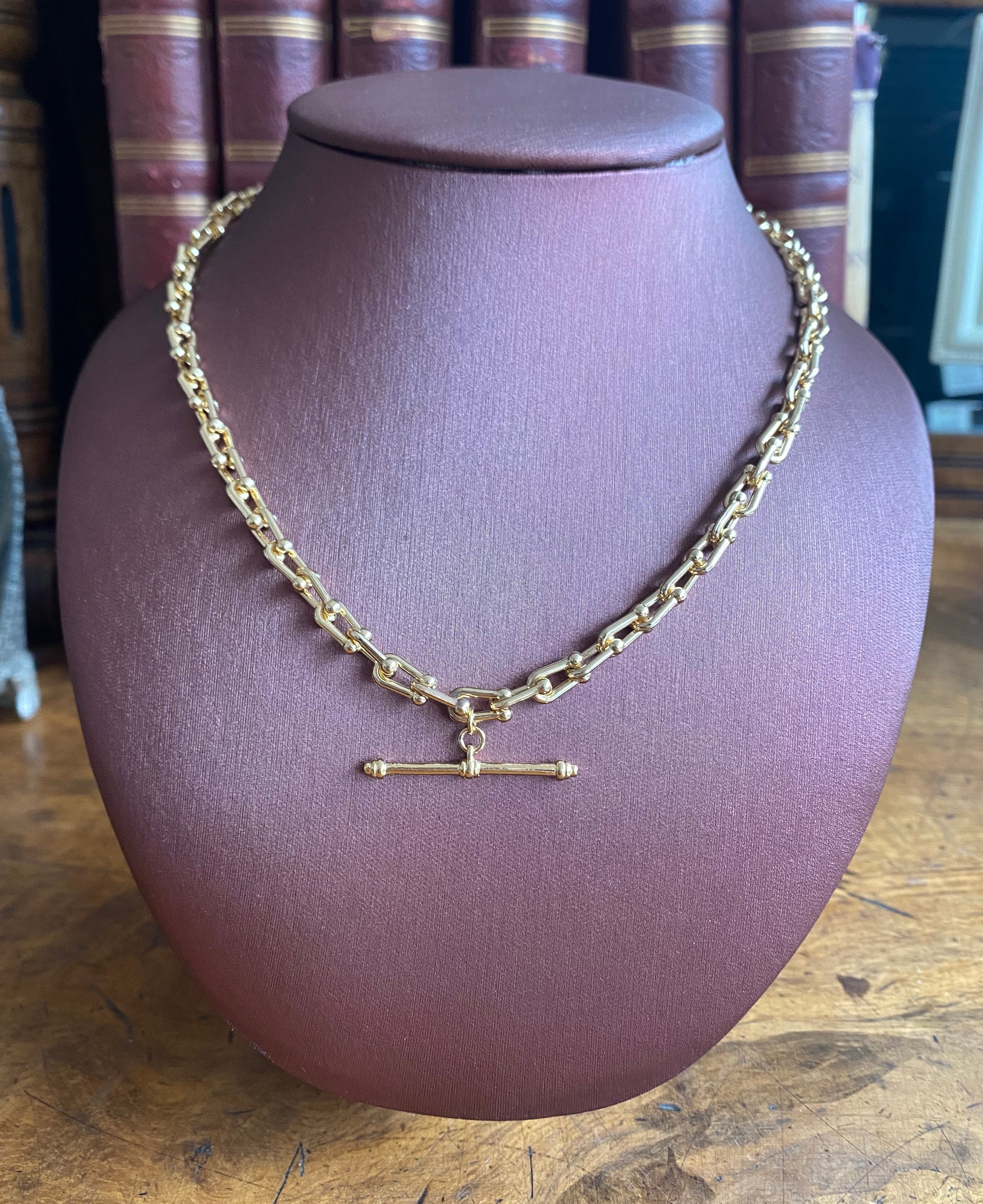 T bar chain necklace deals