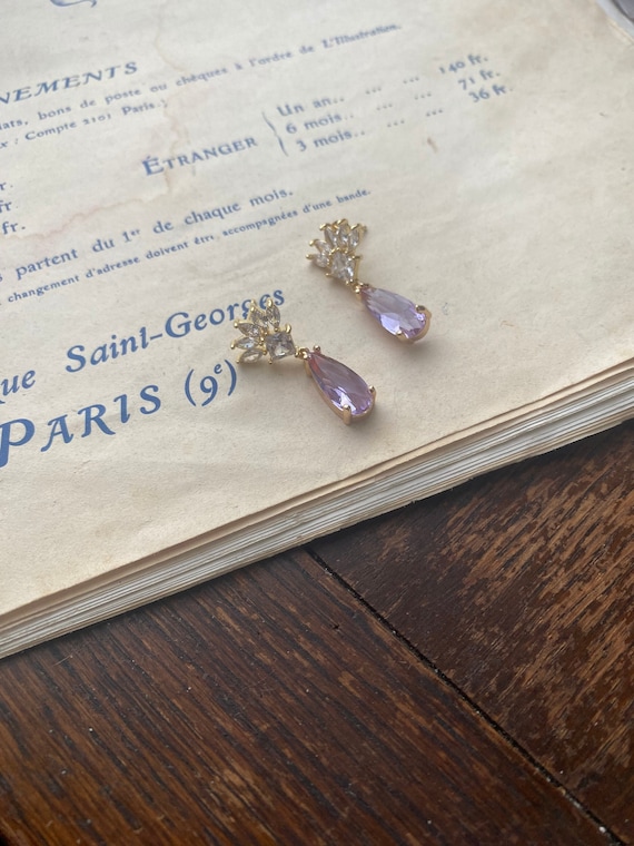 Echo Stud Earrings in Lilac Echo Stud Earrings in Lilac