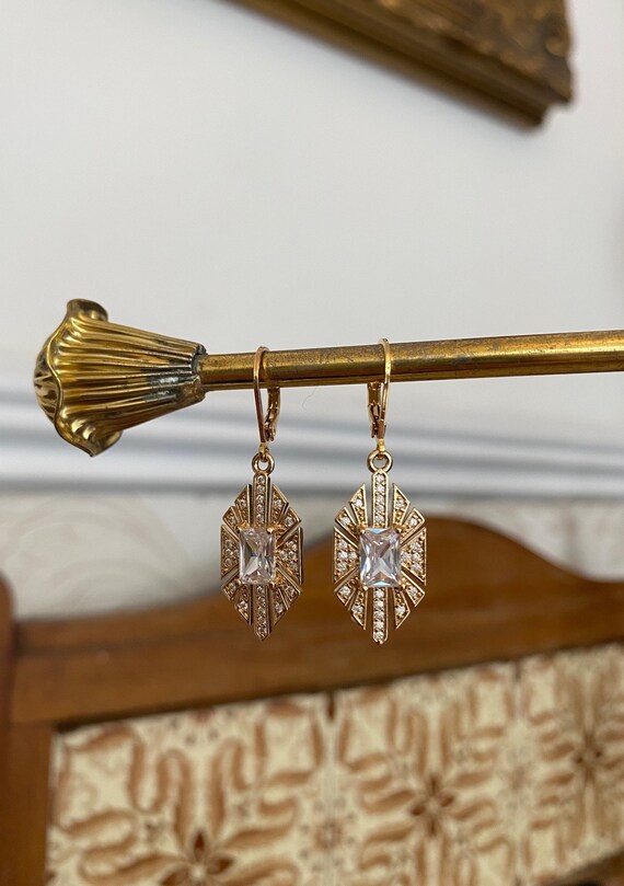 Paire De Boucles D'oreilles Anciennes Plaquées Or, Style Art Déco Créoles, Occasion
