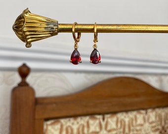 Orecchini cerchi grandi | Acquisti Online su Orecchini a Cerchio - STROILI - Orecchini a cerchio - Etsy ItaliaOrecchini a cerchio - Etsy : Orecchini Cerchio Colorati Donna