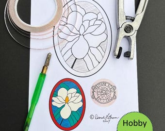 Magnolia Oval Stained Glass Pattern  - Hobby Licence