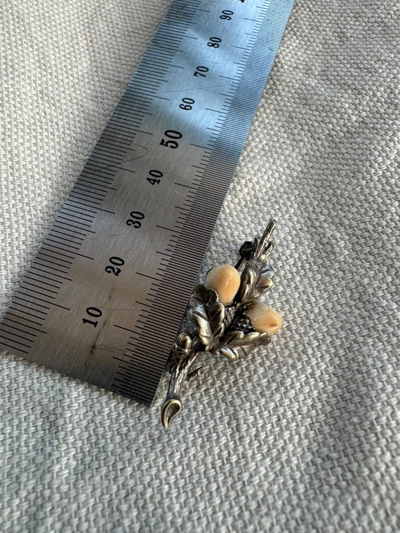 Antique 19th Century Silver Hunting Brooch with Real Wild Boar Tusks – Rare European Collector’s Piece, Oak Leaves & Acorn Design View 6