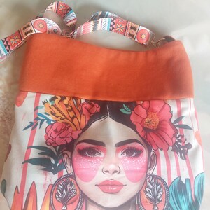 Bolso bandolera para mujer con estampado artístico, espacioso, con correa larga estampada.