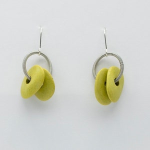 Ceramic earrings with piano wire available in 2 colours image 4