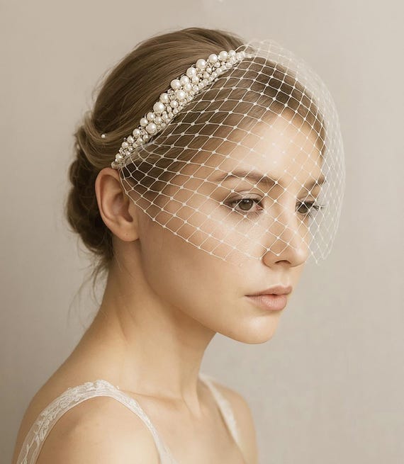 Pearl Accent Birdcage Veil Headband – Crystalized Pearls  display picture 1
