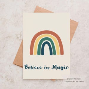 Tarjeta de felicitación de arcoíris boho estilo Believe in Magic, tarjeta imprimible de arcoíris en blanco con insertos opcionales, tarjeta de cumpleaños de arcoíris