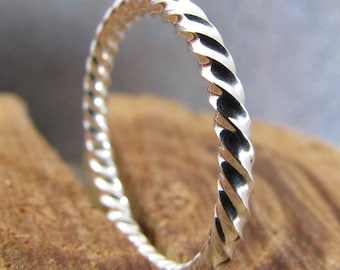 Silver Spiral Twisted Ring