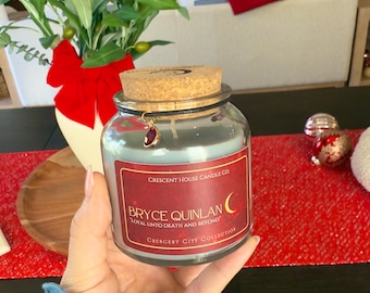 Crescent City Bryce Novelty Candle with Charm