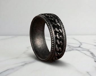 Vintage Cuban Chain Spinner Ring: Stainless Steel Anxiety Relief Band
