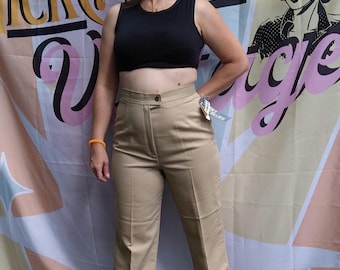 Pantalones Koret Khakis de los años 70, nuevos con etiquetas, pierna ancha, cintura alta, sin usar.