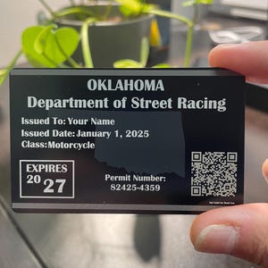 Oklahoma Racing Permit - Metallkarte mit individueller Gravur | Personalisierte Neuheit Rennerlaubnis | Einzigartiges Geschenk für Auto- und Motorrad-Fans
