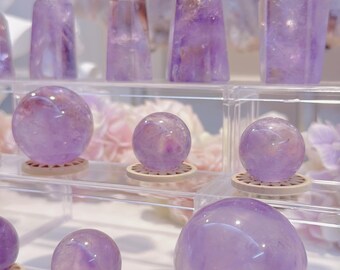 Lavender Quartz: Pale Lilac Crystal for Inner Peace