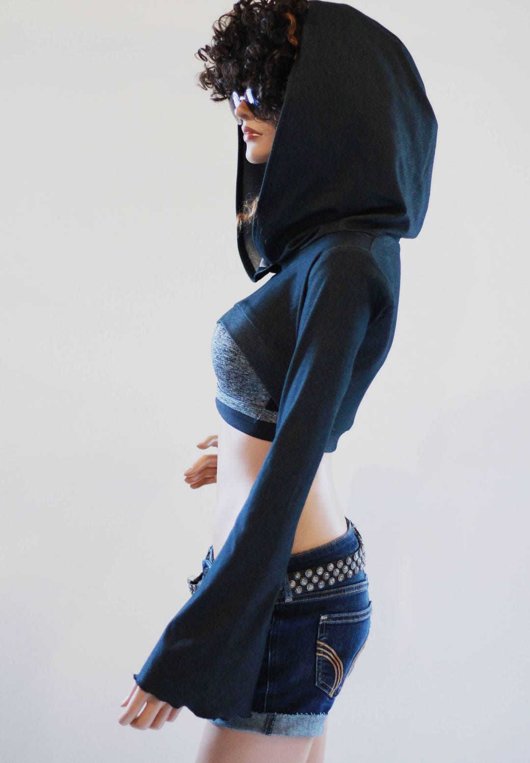 Hooded Shrug- Bust 40 main image 0