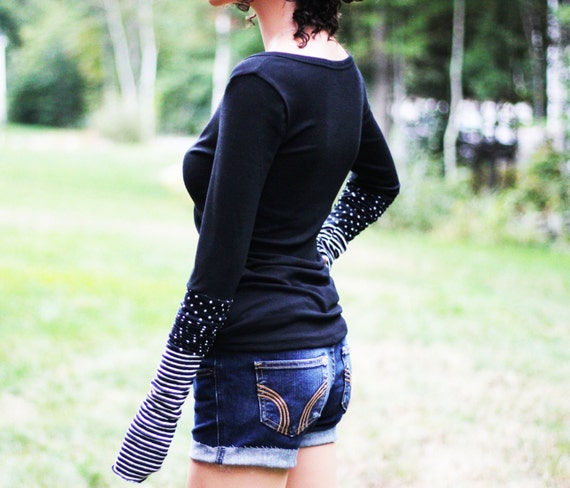 Black top/ Extra long sleeve top/ sexy shirt/ extra long sleeves blouse