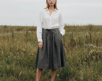 Randig linnekjol med fickor, höstlook