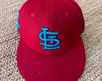 Like New Deadstock St. Louis Cardinals Official MLB  Baseball Cap - New Era Official On Field Cap - size 7 1/8      Blue Fathers Day