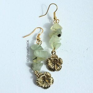 Sisa Gold and Green Drop Earrings