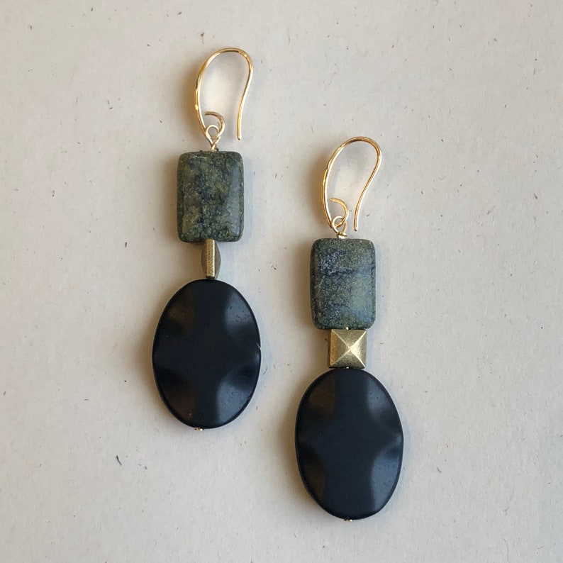 Hunter Green Diva Rectangle Jasper on Matte Black Onyx Oval Mod Earrings image 3