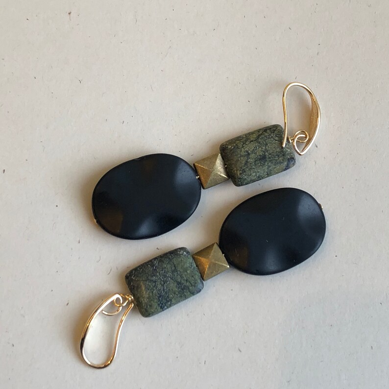 Hunter Green Diva Rectangle Jasper on Matte Black Onyx Oval Mod Earrings image 5