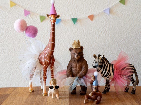 → View on Etsy: Mini Party Accessoires Zubehör Schleich Tiere / Party Tiere / Partyhut Hütchen / Tütü / Party Deko / Party Set / Taufe Babyparty /Geburtstag Mini Party Accessoires Zubehör Schleich Tiere / Party Tiere / Partyhut Hütchen / Tütü / Party Deko / Party Set / Taufe Babyparty /Geburtstag
