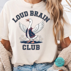 Camiseta de ganso divertida (PNG), descarga instantánea de ganso del Loud Brain Club, gráfico de ganso con TDAH vintage, ganso bohemio (PNG), animal divertido (PNG)
