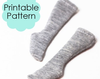 Doll clothes | Printable pattern | Doll Socks | Easy sewing