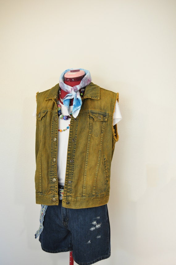 Juniors top denim vest
