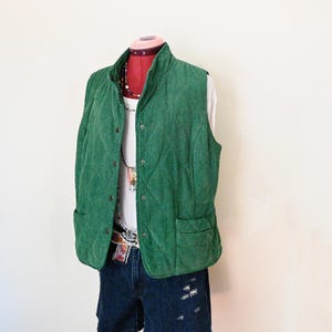 Green Dyed Womens Large Upcycled Relativity Corduroy Quilted VEST (44" chest)