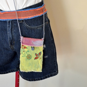 Gefärbte Jeans Handy HANDTASCHE Beutel - Hand Made Urban Upcycled Gelb Rosa Gefärbt Lackierte Denim Geldbörse Over the Shulter Mini Bag Tote 87