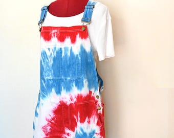 Red Blue Tie Dyed Womens Large Upcycled Chubbies Bib OVERALL Shortalls (40W x 5L)