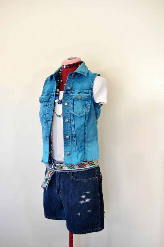 Juniors top denim vest