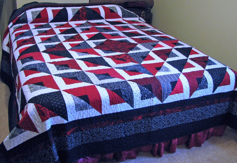 Geometric Pattern Quilt Radiant Quilt 98x98 Etsy