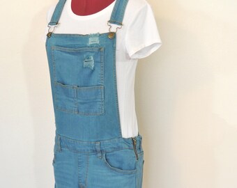 Teal Dyed Womens Juniors Medium Upcycled WildBlue Denim Bib OVERALL Shorts (32W x 5L)