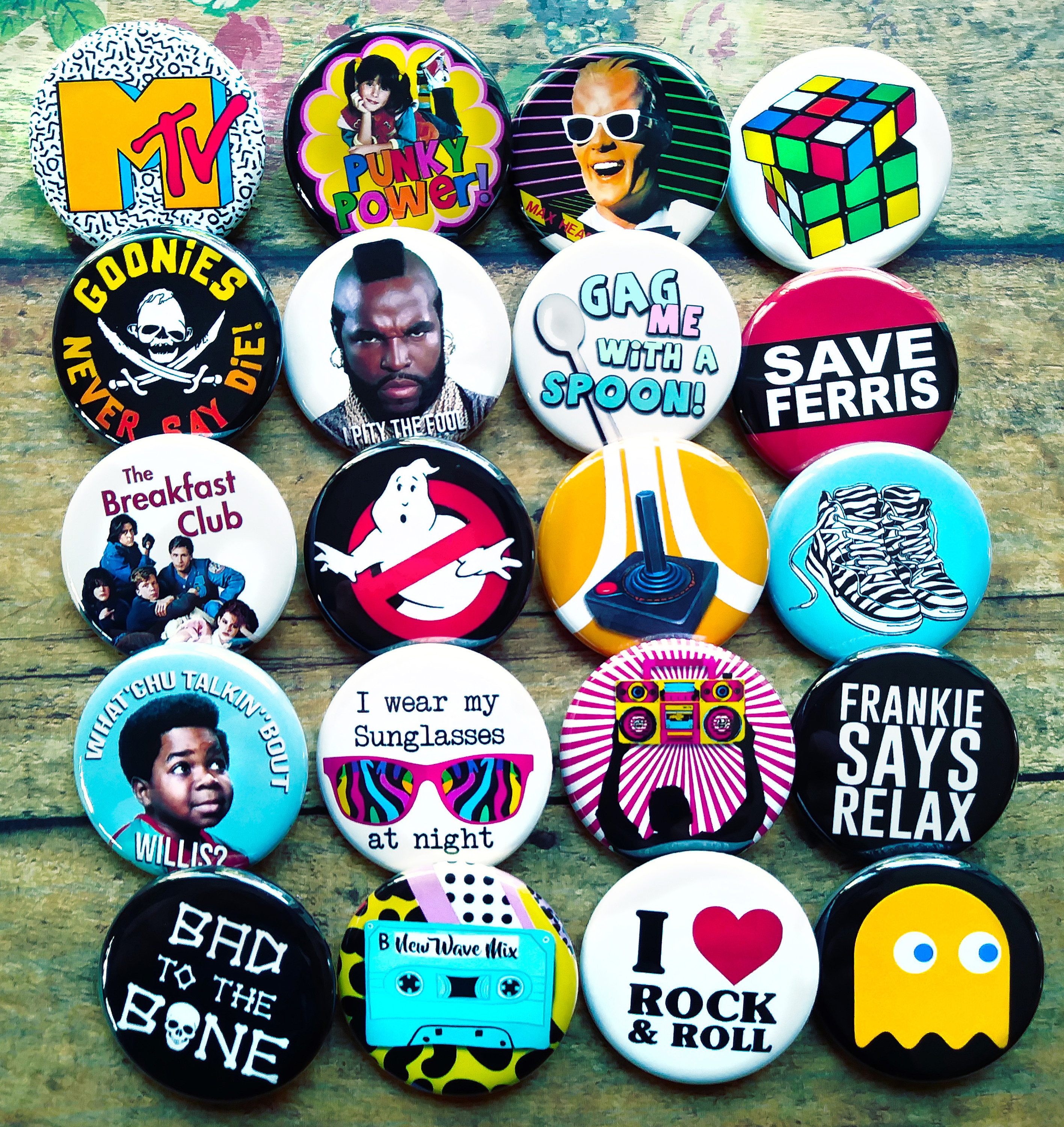 1980s party favours retro buttons 80s pin badges set 14 in set