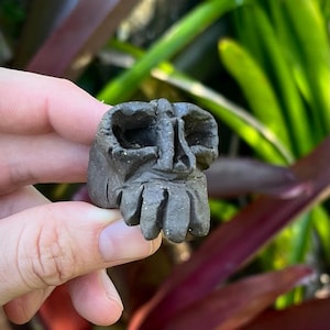 Handmade Stoneware Skull Sculpture for Pendant Totem Charm Decoration Bead