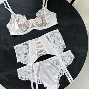 Embroidered Lingerie Set Floral Bridal Lingerie White Lingerie Wedding Lingerie Floral Mesh Lingerie Lace Lingerie Honeymoon Lingerie Set