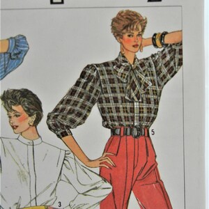 Blouse Sewing Pattern, Puppy Bow Simplicity 7091, Size 10 Euro Size 38 image 3