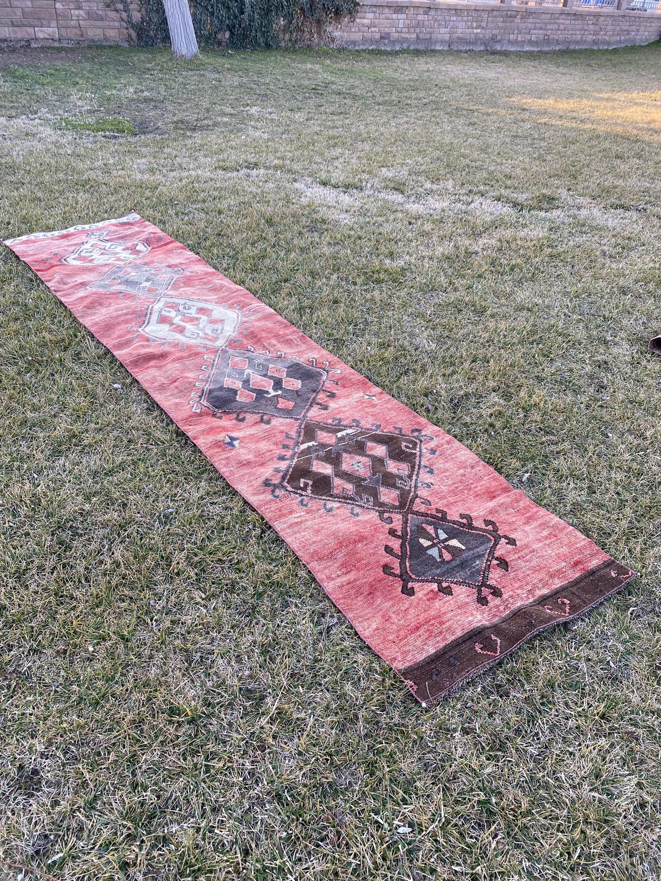 ヴィンテージ ピンク ウシャック ランナーラグ：トルコ製廊下用ラグ