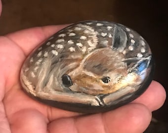 Fawn river rock, hand painted fawn, whitetail deer fawn, deer painted stone, stone deer, stone fawn, river rock fawn, river rock deer