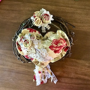 Stuffed heart wreath, floral heart decor, small grapevine wreath with puffy floral heart and lace