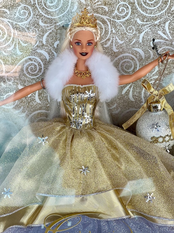 barbie gold dress doll Special 2000 Edition Celebration fashpicks