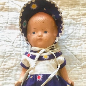 Vintage Composition Girl Doll Has A “Patsy” Look