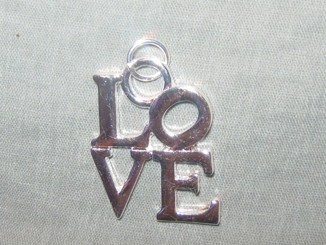 Philadelphia Love Statue 25mm Silver Plated NYC Charm Pendant Etsy